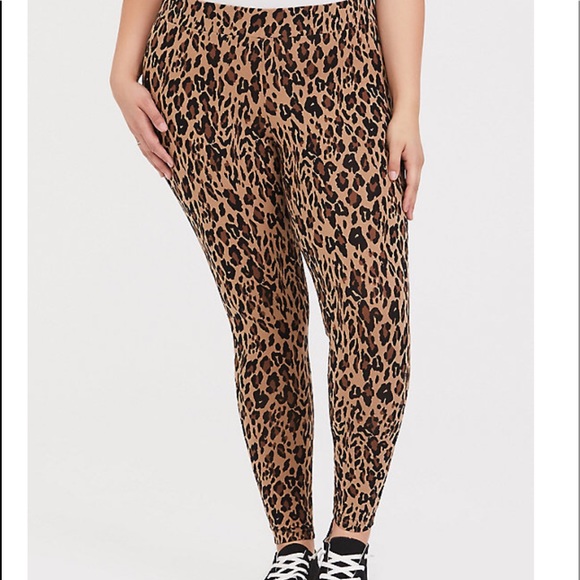 torrid Pants - Nwt Torrid size 3 premium full length leggings